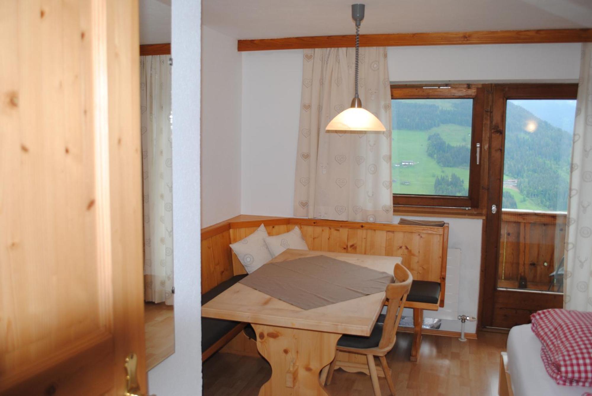 Siedlerhof Apartment Hopfgarten im Brixental Room photo